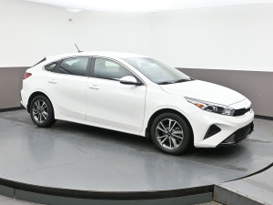 2024 Kia Forte5 EX