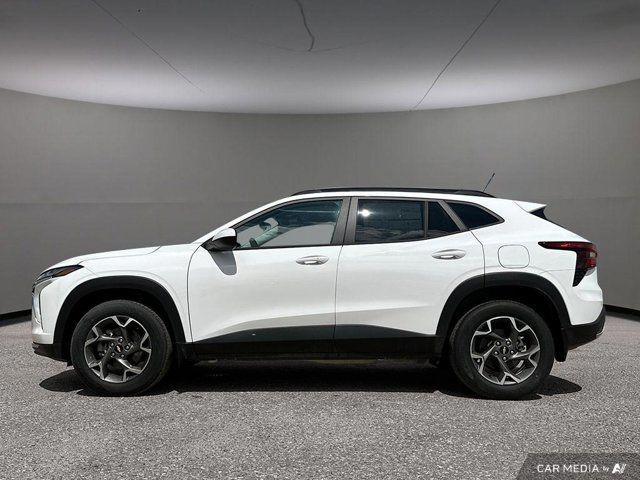 2025 Chevrolet Trax LT | Apple Carplay | Heated Seats | Parking in Cars & Trucks in Saskatoon - Image 2