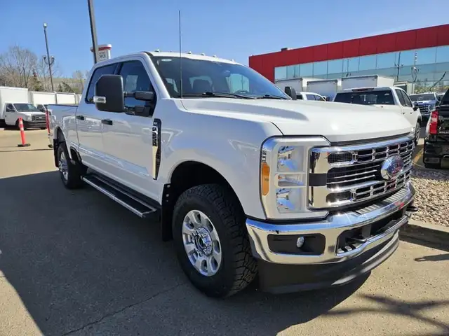 2023 Ford Super Duty F-250 SRW XLT in Cars & Trucks in St. Albert - Image 9