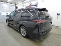 Automatique (AWD), 7 Passagers, 96,000 km (certifié), Édition "XSE Hybride AWD", Aileron arrière, Ai... (image 1)