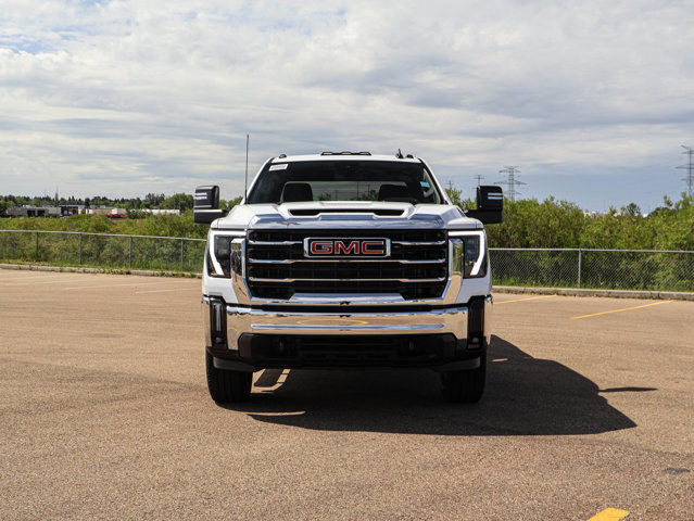 2025 GMC Sierra 3500HD SLE in Cars & Trucks in Strathcona County - Image 3