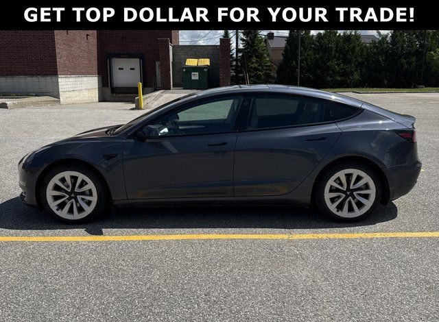2022 Tesla Model 3 Standard Range in Cars & Trucks in Markham / York Region - Image 4