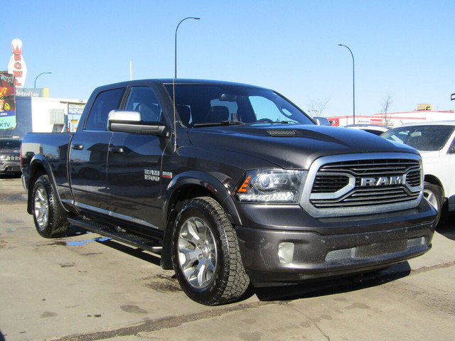 2018 Ram 1500 LIMITED 4X4 CREWCAB 6'4BOX 5.7L HEMI/FULL LOAD! in Cars & Trucks in Calgary - Image 2