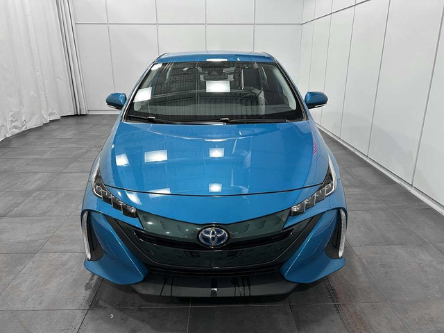 2020 Toyota Prius Prime SIEGES CHAUFFANTS - VOLANT CHAUFFANTS -  in Cars & Trucks in Québec City - Image 2
