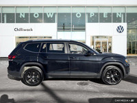 KBB.com Best Family Cars. This Volkswagen Atlas boasts a Regular Unleaded V-6 3.6 L/220 engine power... (image 5)