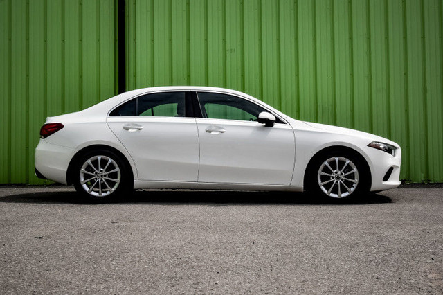 2022 Mercedes-Benz A Class A 220 4MATIC Sedan • SUNROOF • NAV in Cars & Trucks in Kingston - Image 2