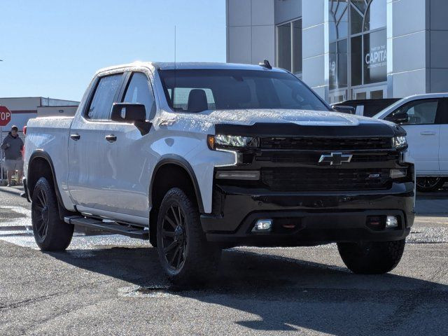 2021 Chevrolet Silverado 1500 LT Trail in Cars & Trucks in Calgary - Image 2