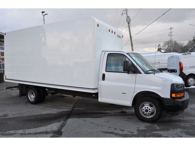 2020 GMC Savana Van 89,000 Kms from new. in Cars & Trucks in Markham / York Region - Image 2