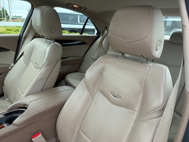 2015 Cadillac ATS Luxury AWD | CLEAN CARFAX | LOW KM | SUNROOF in Cars & Trucks in Hamilton - Image 4