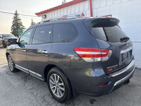 Platinum Premium Hybrid | 7 PASSENGER | LEATHER | SUNROOF | DVD | AWD KBB.com 12 Best Family Cars. T... (image 5)