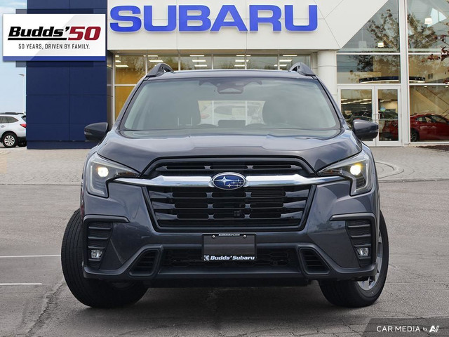 2023 Subaru Ascent Touring in Cars & Trucks in Oakville / Halton Region - Image 3