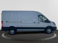 Check out this vehicle's pictures, features, options and specs, and let us know if you have any ques... (image 5)