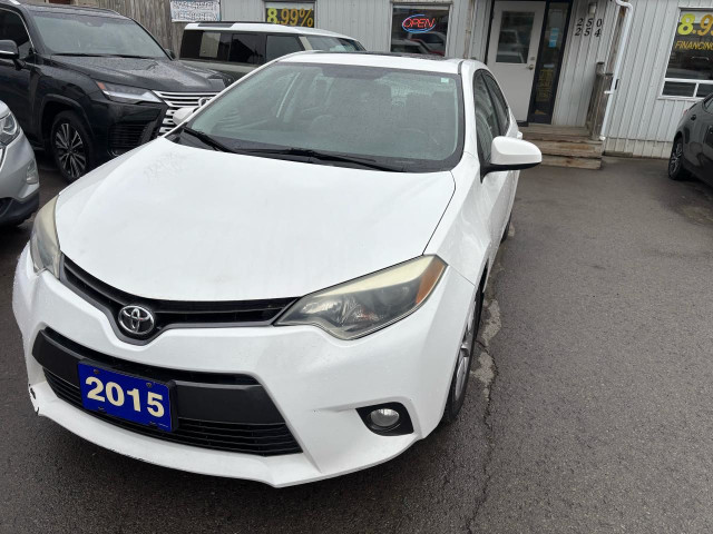 2015 Toyota Corolla LE, Sunroof, Alloys, Heated Seats in Cars & Trucks in St. Catharines