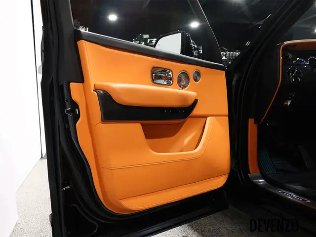 2022 Rolls-Royce Cullinan Black Badge / Mandarin Interior / Shoo in Cars & Trucks in Laval / North Shore - Image 16