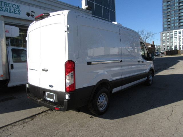  2021 Ford Transit GAS T-250 148 W/BASE MED ROOF NEW ATC REEFER in Cars & Trucks in Markham / York Region - Image 4