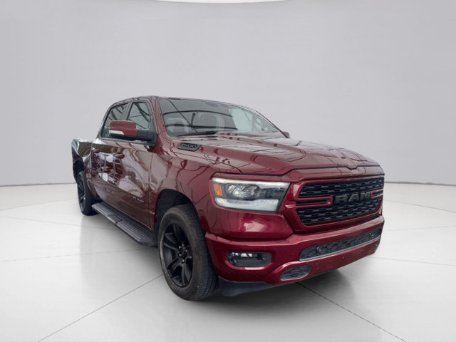 Ram 1500 SPORT CREW 4X4 V8 LEVEL 2 *NAV 12 PO* SIÈGES CHAUF 2022 in Cars & Trucks in Laurentides - Image 2