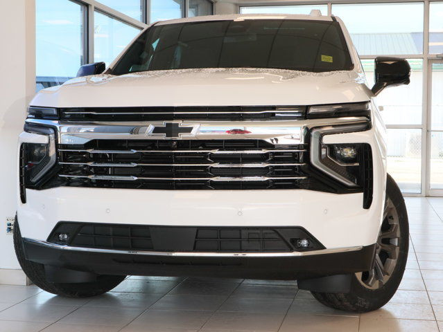 2025 Chevrolet Suburban LT in Cars & Trucks in Lloydminster - Image 3