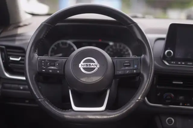 2021 Nissan Rogue SV AWD, Panoramic roof, Electric Seats, Apple  in Cars & Trucks in Mississauga / Peel Region - Image 15