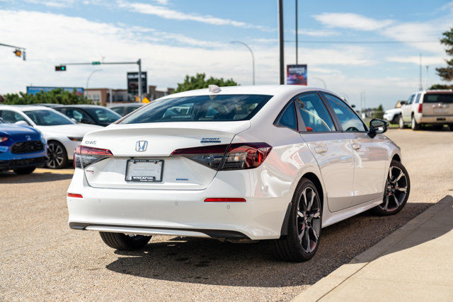 2026 Honda Civic Sedan Hybrid Sport Touring in Cars & Trucks in Edmonton - Image 2