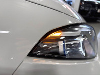 **MONTH-END SPECIAL!** - - > | NO LUXURY TAX | < - - FEATURING : BMW M POWER ENGINE, AWD, CARBON ROO... (image 2)