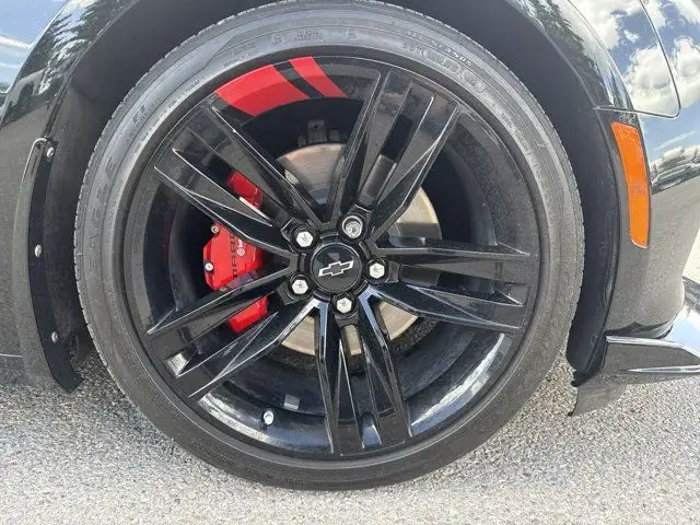 2023 Chevrolet Camaro LT1 - REDLINE- 6.2L W/TECH in Cars & Trucks in Calgary - Image 6