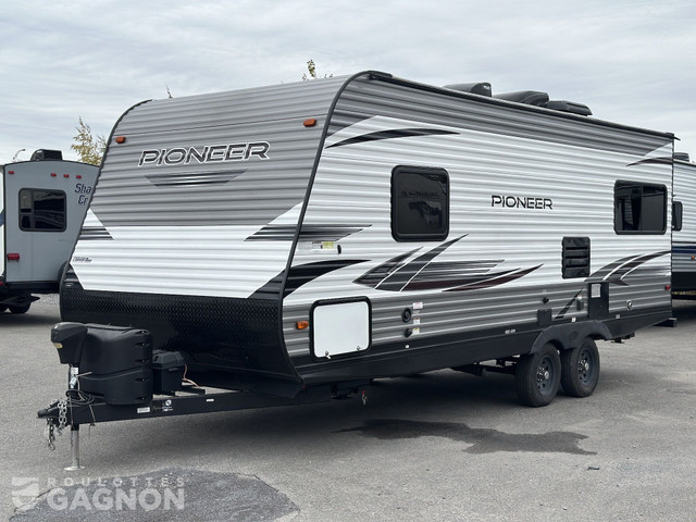 2020 Pioneer 210 RD Roulotte de voyage in Travel Trailers & Campers in Laval / North Shore - Image 2