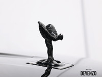 2022 Rolls-Royce Cullinan Black Badge, Black Diamond on Mandarin, Dark Chrome Spirit of Ecstasy, Dar... (image 5)