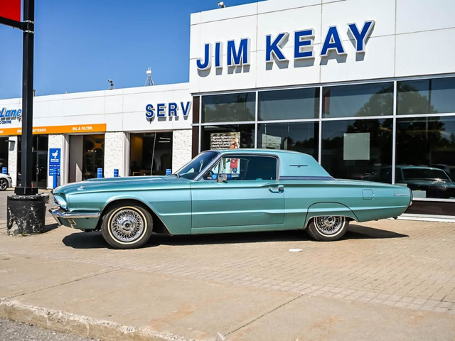 1966 Ford Thunderbird Unknown in Cars & Trucks in Ottawa - Image 3