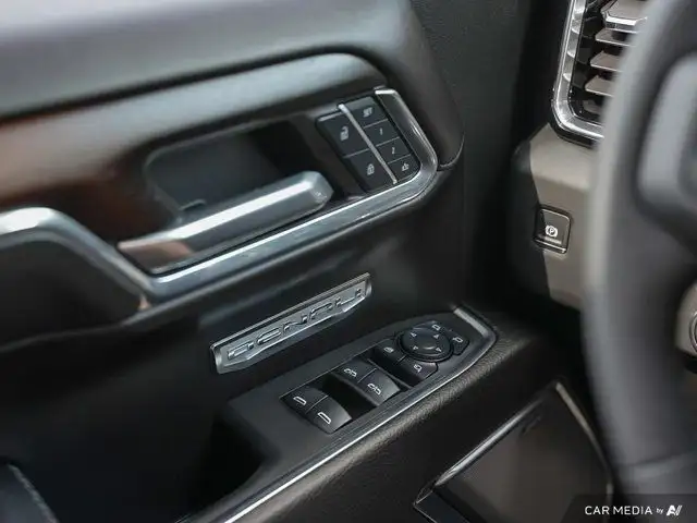 2024 GMC Sierra 1500 Denali | V8 | Heads Up Display | Sunroof in Cars & Trucks in Windsor Region - Image 18