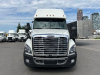 2018 FREIGHTLINER X12564ST TADC TRACTOR; Heavy Duty Trucks - Conventional Truck w/ Sleeper;Purchase... (image 1)