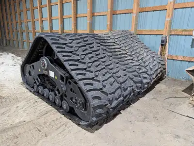 5 sets of Soucy Combine Tracks Hardly Used We have 5 sets in stock. (10 units) Fits most combines wi...