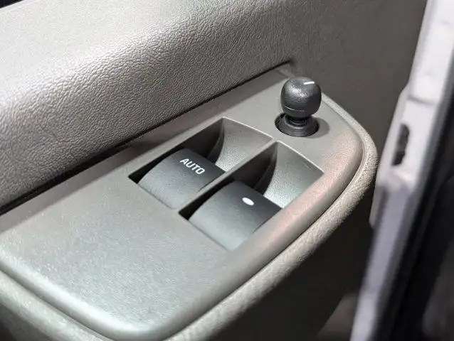 2024 Chevrolet Express Cargo Van - Power/Driver Convenience Pkg dans Autos et camions dans Barrie - Image 24