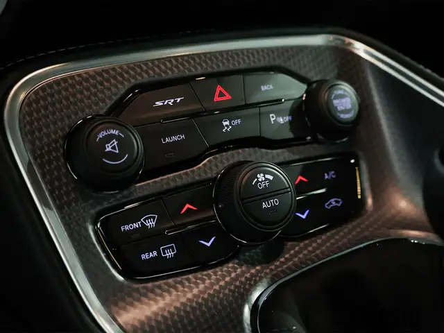 2015 Dodge Challenger SRT Hellcat BRAND NEW! 6 Speed Manual Trem in Cars & Trucks in Laval / North Shore - Image 20