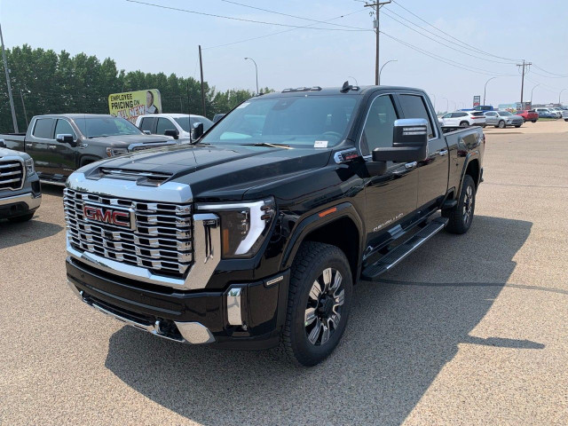 2025 GMC Sierra 3500HD in Cars & Trucks in Medicine Hat - Image 3