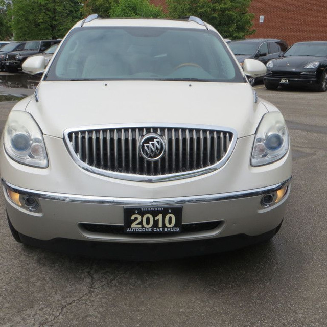 2010 Buick Enclave Front-wheel Drive 4dr CXL1 in Cars & Trucks in Mississauga / Peel Region - Image 2