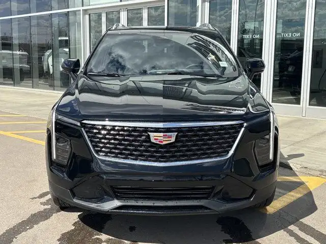 2025 Cadillac XT4 AWD Premium Luxury63009265285891121