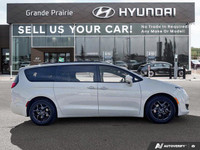 Command attention wherever you go in this 2020 Chrysler Pacifica Limited minivan, boasting a luxurio... (image 6)