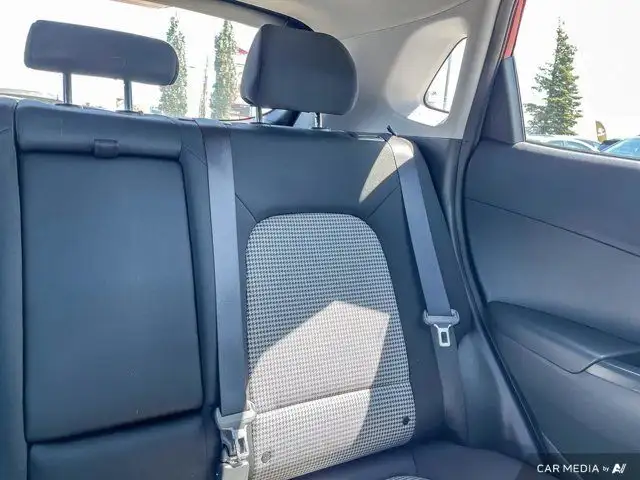 2020 Hyundai Kona Essential | AWD | Aftermarket Remote Start in Cars & Trucks in Grande Prairie - Image 16