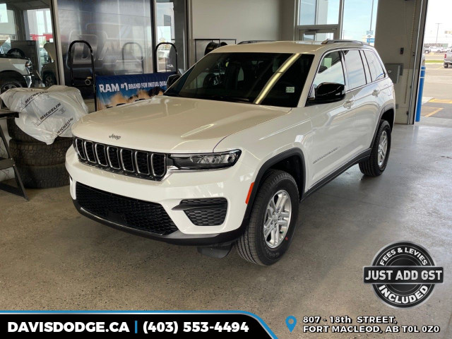 2025 Jeep Grand Cherokee in Cars & Trucks in Lethbridge