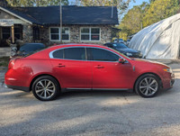 Looking for a stylish and comfortable sedan that won't break the bank? Look no further than this 200... (image 5)