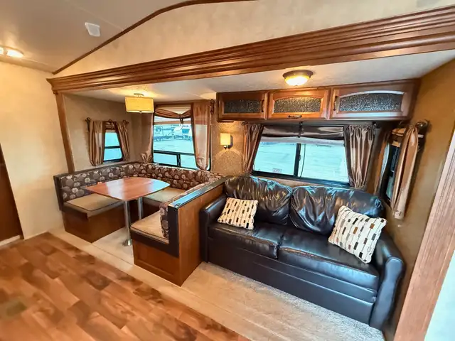2015 Forest River Wildwood 402QBQ Destination Home in Park Models in St. Albert - Image 15