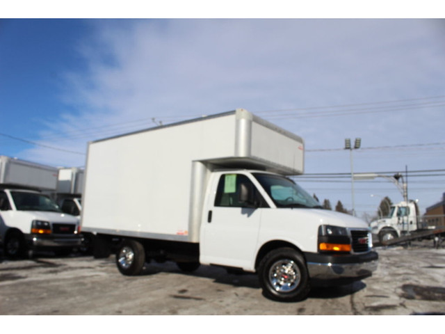  2018 GMC Savana Cargo Van CUBE 12 PIEDS DECK ROUE SIMPLE IMPECC in Cars & Trucks in Laval / North Shore - Image 3