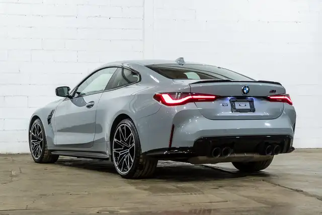2022 BMW M4 Competition Coupé M xDrive | Émotion pure | Toit in Cars & Trucks in City of Montréal - Image 7