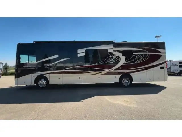 2023 Coachmen RV Sportscoach SRS 365RB in RVs & Motorhomes in Abbotsford - Image 5