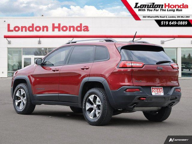 2015 Jeep Cherokee Trailhawk | Clean Carfax | Full Service in Cars & Trucks in London - Image 4