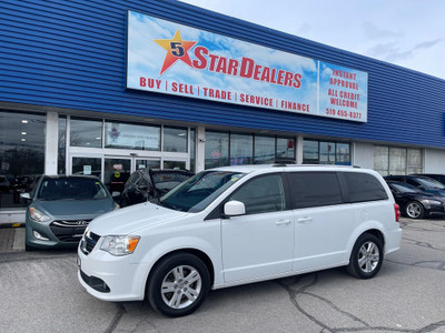  2019 Dodge Grand Caravan Crew Plus NAV LEATHER! WE FINANCE ALL 