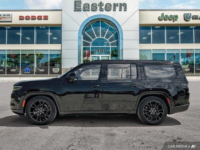 2023 Jeep Grand Wagoneer Series II Obsidian in Cars & Trucks in Winnipeg - Image 2
