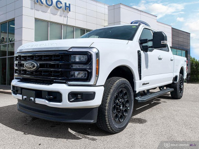 2023 Ford F-350 Super Duty XLT Black Package