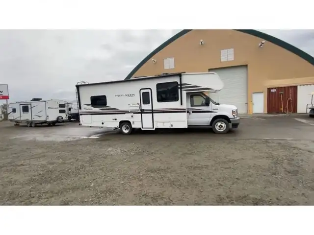 2023 Coachmen RV Freelander 27QB in RVs & Motorhomes in Kamloops - Image 5