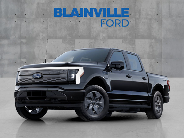 Ford F-150 Lightning LARIAT 4WD SuperCrew 5.5' Box 2025 in Cars & Trucks in Laval / North Shore